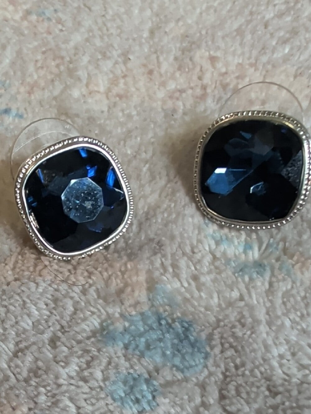 MCM Classic Crown Trifari Blue Cushion-Cut Stud Earrings Retro Costume Jewelry